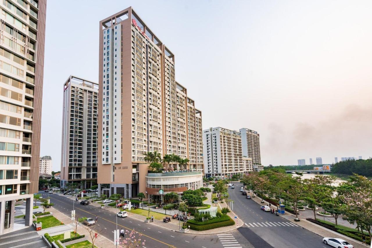 ホーチミン市 Convinia Luxury The Peak Midtownアパートホテル エクステリア 写真